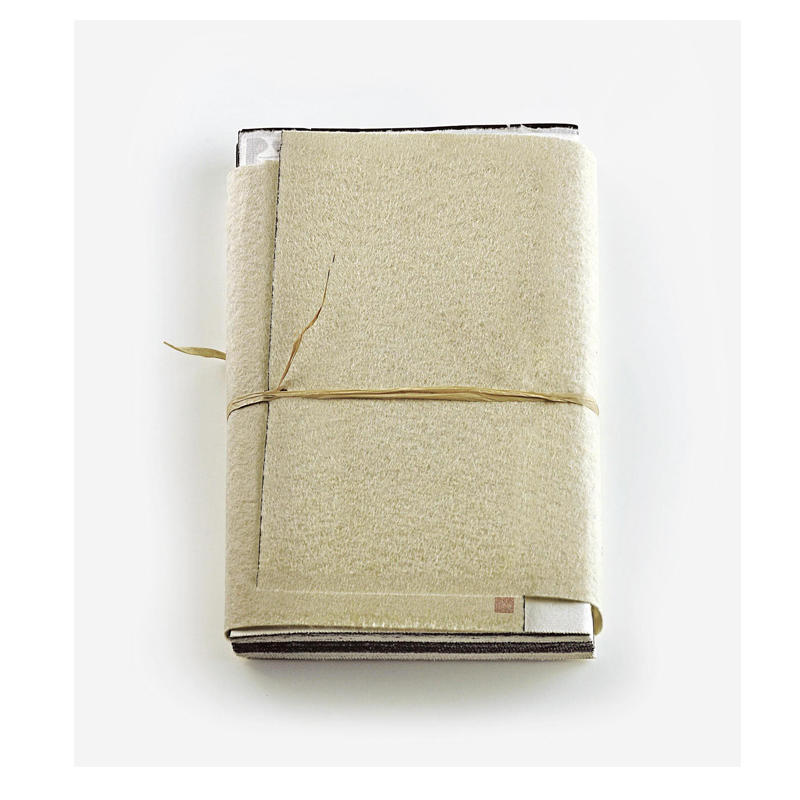 �W������