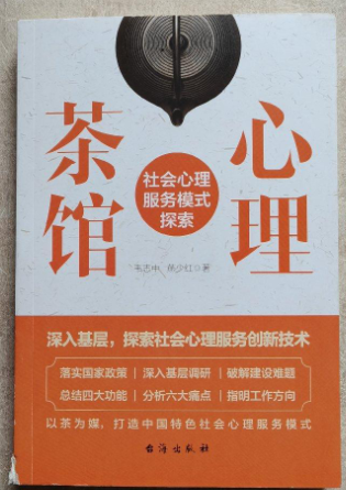 �������^