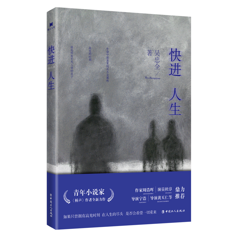 ���M����